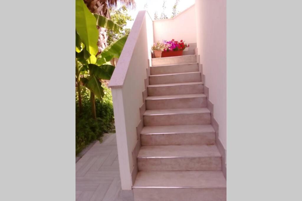 Appartement Residenza Flores à Pescara Extérieur photo
